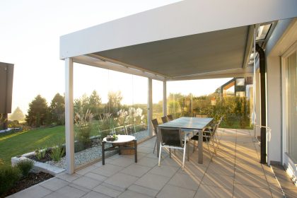 Choisir une entreprise de pergola en Haute-Vienne : critères essentiels pour un projet réussi